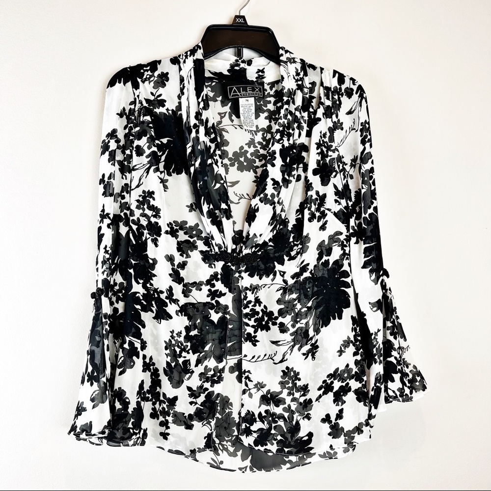 2/$30 Alex Evenings Sheer Chiffon Coverup Medium